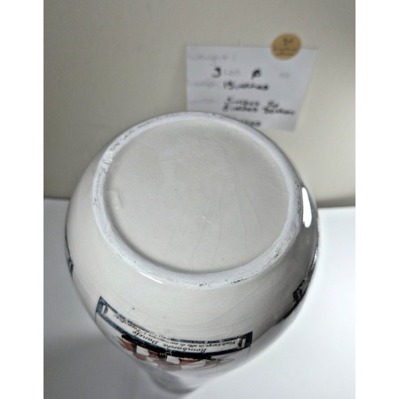 Vtg. Vase Historical Sailing Ships Hand Painted Porcelain Gold Trim Sailor‎ - Picture 5 of 6